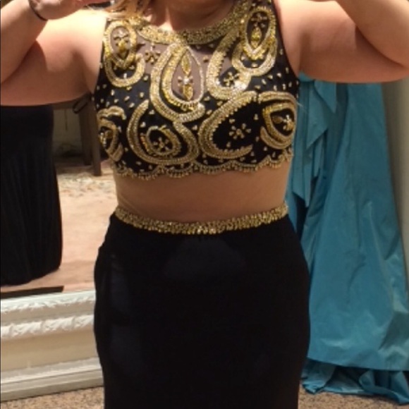 Prom Dress - Picture 1 of 2